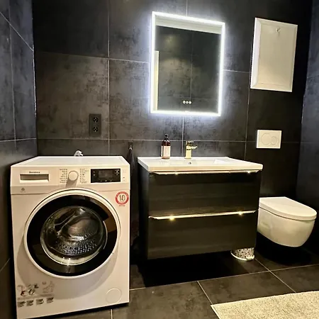 My Space As - Bo Midt Pa Torget I Tonsberg! #1 Apartamento