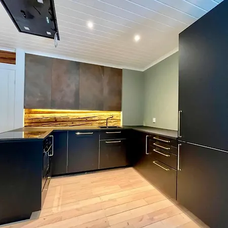 My Space As - Bo Midt Pa Torget I Tonsberg! #1 Lägenhet Tønsberg